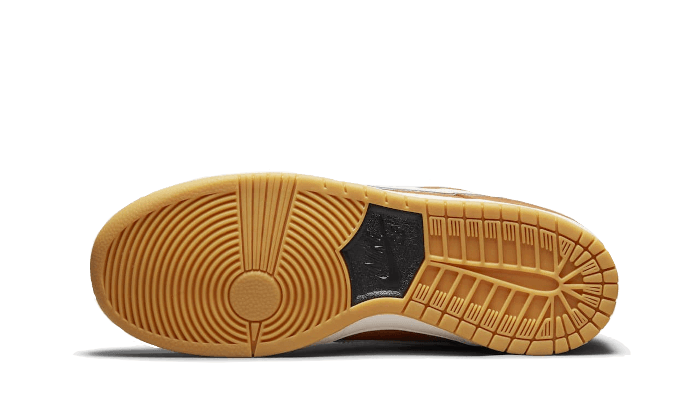 Semelle gomme dorée de la Nike SB Dunk Low Dark Russet