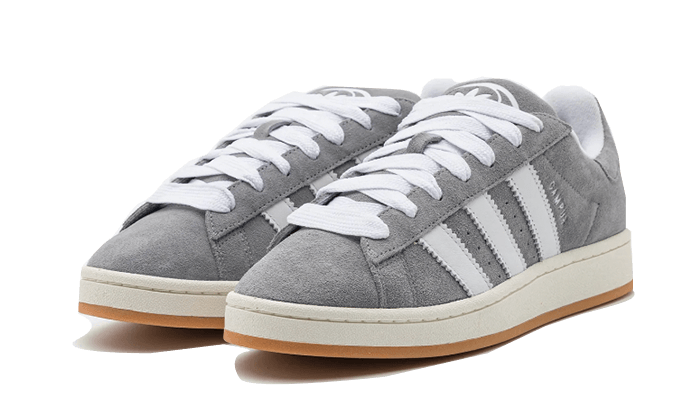 Paire d'adidas Campus 00s grises et blanches, vue de trois quarts avant