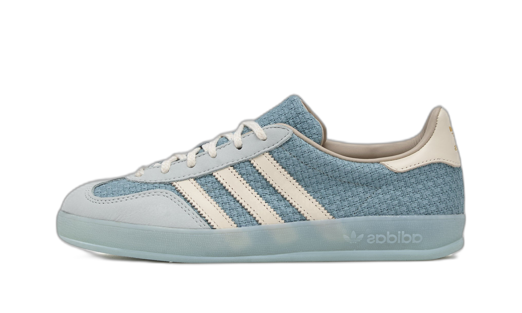 adidas Gazelle Indoor bleu ciel vue de profil, bandes crème