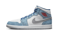 Jordan 1 Mid SE French Blue vue de profil, bleu, blanc et gris
