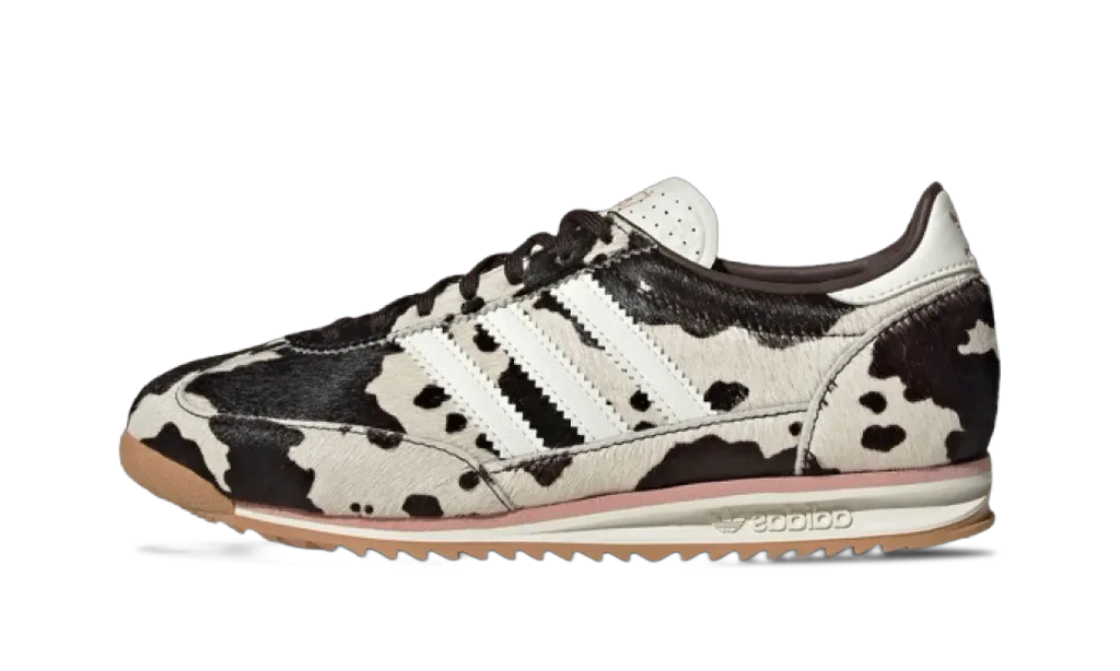 adidas SL 72 OG motif vache vue de profil, bandes crème, semelle caramel